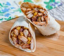 Буррито с курицей и фасолью