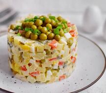 Салат столичный