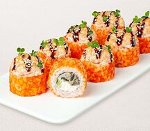 Шеф-ролл с угрем и лососем