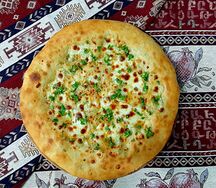 Пирог с яйцом и зеленью
