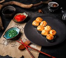Запеченный ролл с курицей
