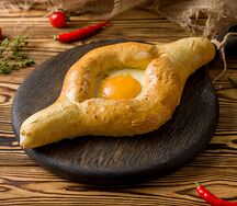 Хачапури по-аджарски