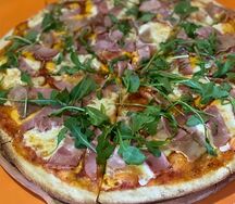Пицца мясная
