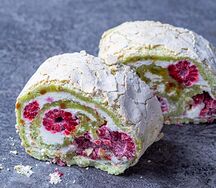 Пирожное Рулет фисташковый