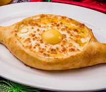 Хачапури по-аджарски