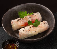 Спринг-роллы с креветкой и гуакамоле