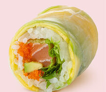 Rice ролл с лососем и сладким манго