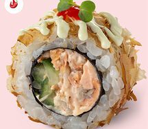 Шрирача ролл с лососем и кинзой