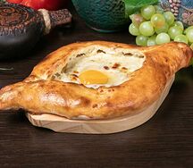 Хачапури по-аджарски