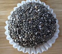 Конфета с орехами, сухофруктами и чиа