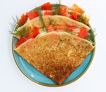 Блинчики с семгой
