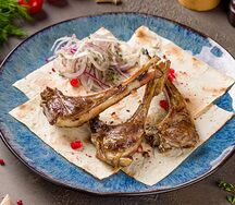 Шашлык из каре ягнёнка