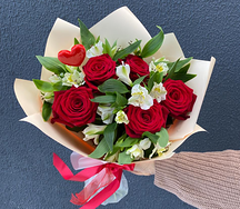 Букет цветов Твои Мечты из альстромерий и роз