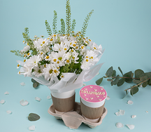 Подарочный набор букет Ромашковое поле и десерт