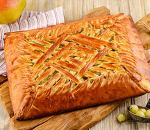 Пирог с грушей и крыжовником