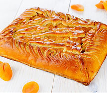 Пирог с абрикосом