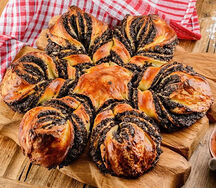 Пирог Звезда с маком и грецкими орехами