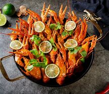 Раки L жареные Том Ям Крупные
