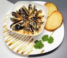 Мидии под соусом Том ям