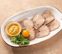 Говяжий язык с хреном