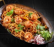 Китайская лапша с креветкой