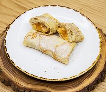 Блинчик с яблоком