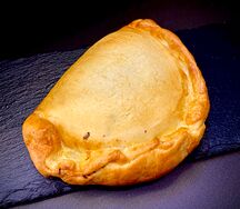 Закрытая пицца Курица-грибы