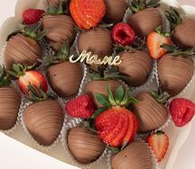 Клубника в шоколаде Маме