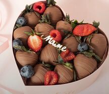Клубника в шоколаде набор Сердце