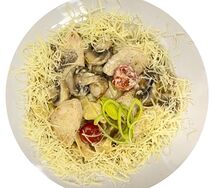 Феттуччине с курицей и грибами