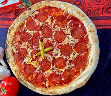 Пицца Пепперони большая