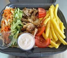 Шаурма на тарелке