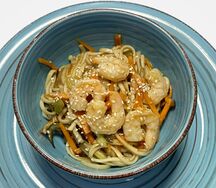 Wok с креветкой