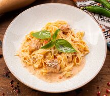 Паста Феттуччине с лососем