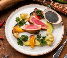 Стейк из тунца на гриле