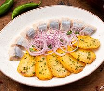 Сельдь с картофелем