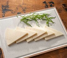 Сыр сулугуни молочный