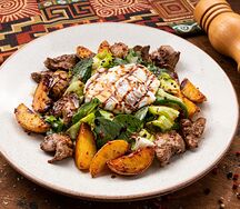 Теплый салат с куриной печенью