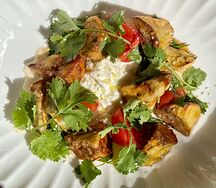 Хрустящие баклажаны с сыром страчателла и томатами