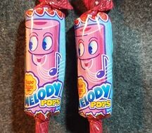 Чупа чупс со свистком