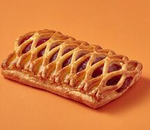 Слойка с клубникой