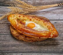 Хачапури по-аджарски