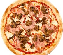 Пицца с грибами и ветчиной