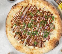 Пицца грибная со свининой