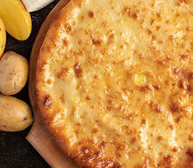Пирог по-осетински с картофелем и сыром