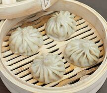 Бао с курицей на пару