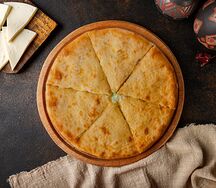 Хачапури с сыром и шпинатом