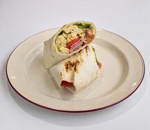 Breakfast-ролл с цыплёнком и беконом