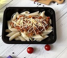 Пенне с соусом болоньезе