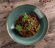 Гречневая лапша с овощами